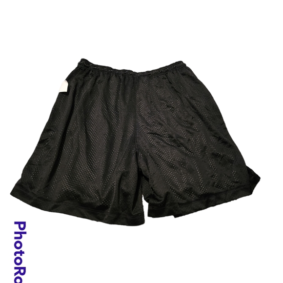 Retro Nike Mesh Reversible Shorts - Picture 2 of 11